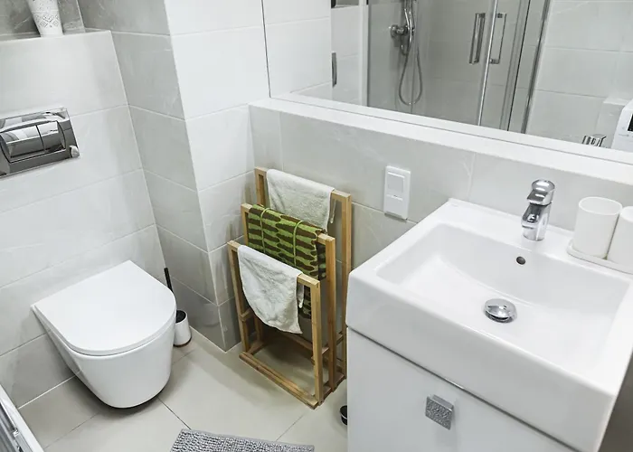 Komfort Z Balkonem W Centrum * Wroclaw