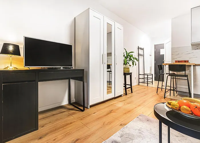 Komfort Z Balkonem W Centrum Wroclaw